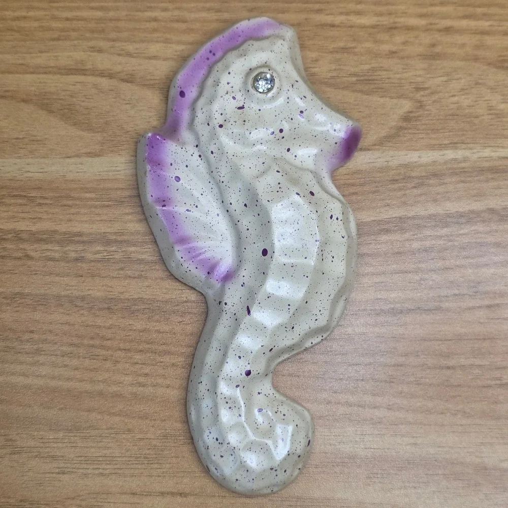 Vintage 3 Seahorse MCM Chalkware Wall Decorations Cream and Purple Beach House